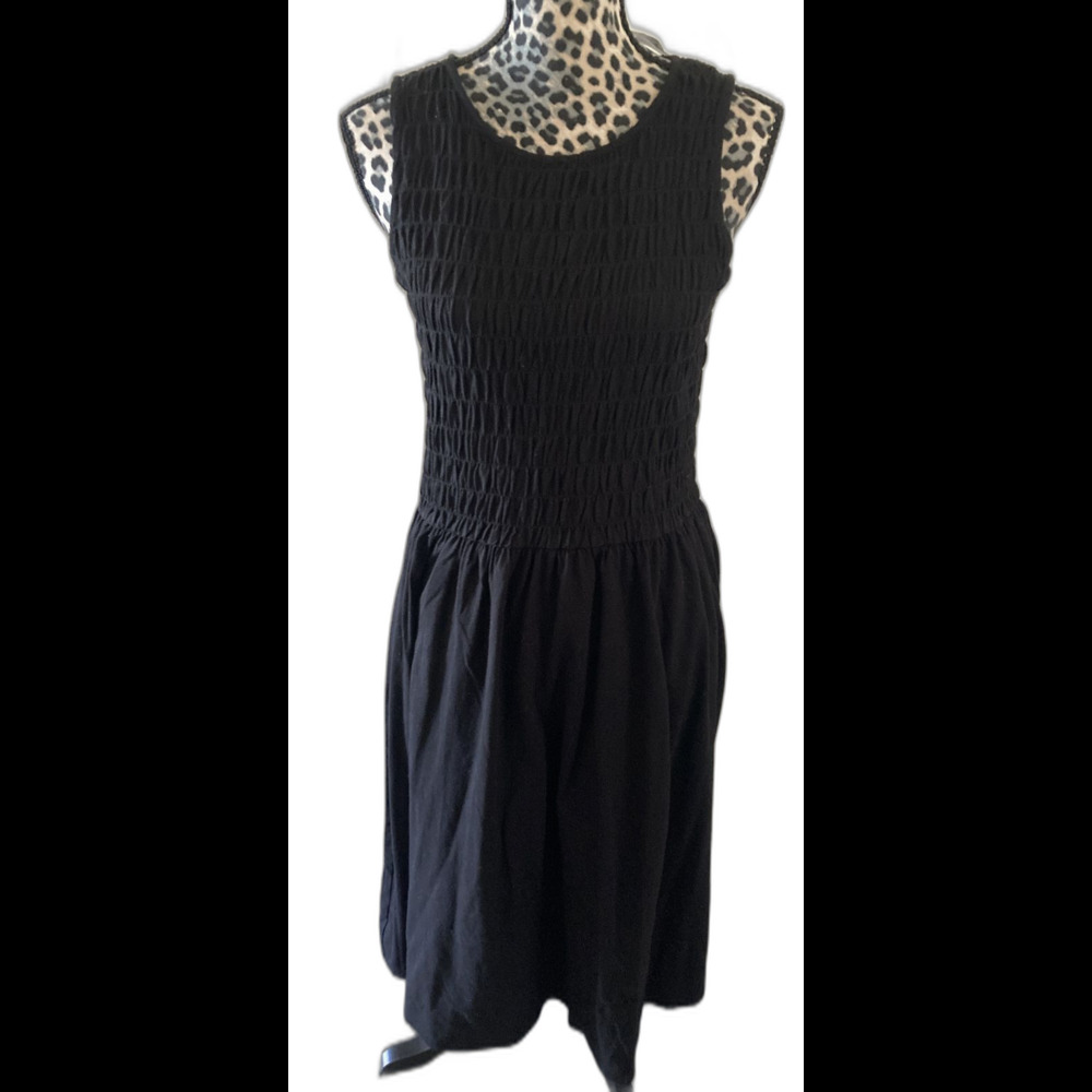 Tahari Dress L New Black Dark Academia Minimalist Midi Back Keyhole Button